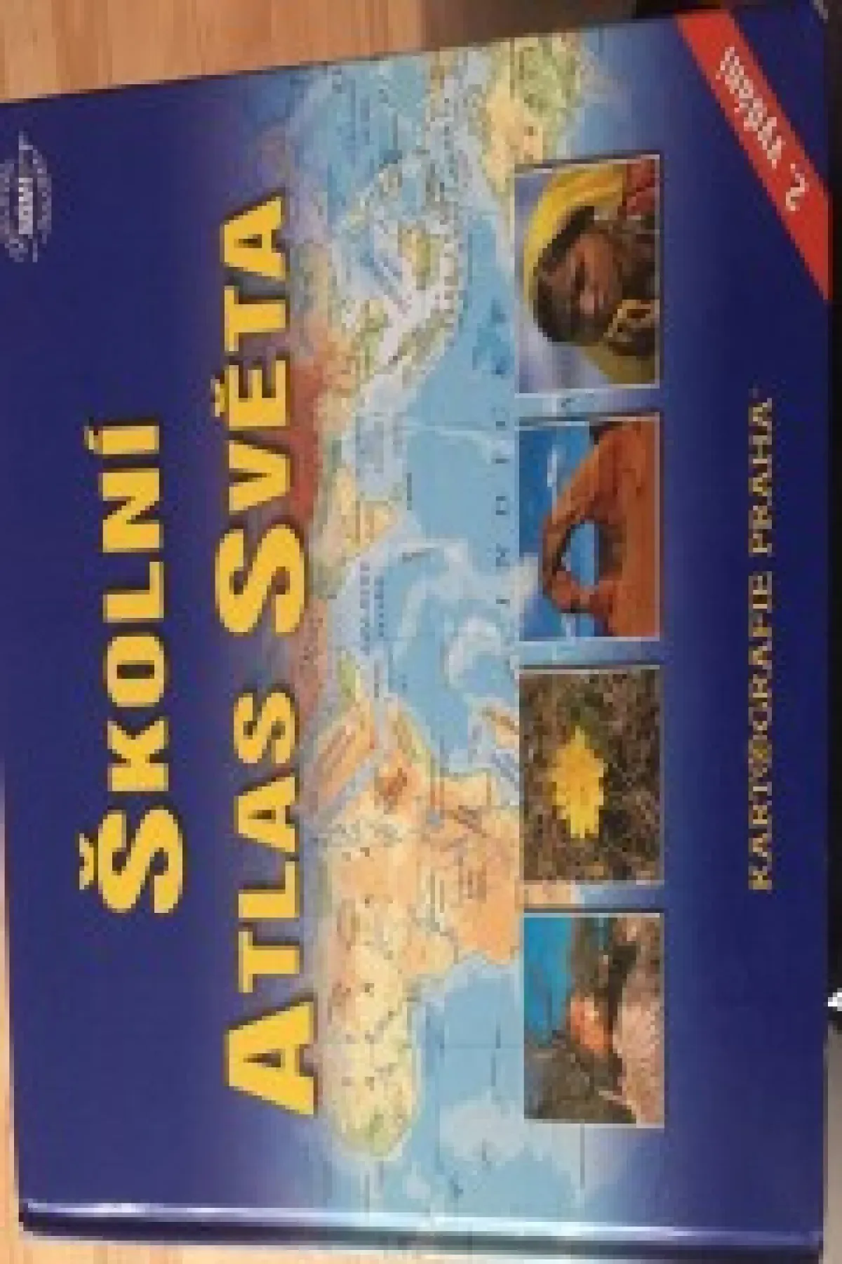 Školní atlas světa