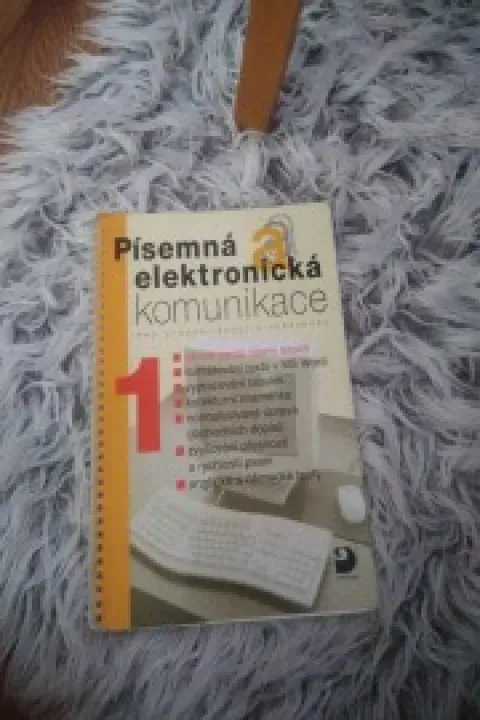 Písemná a elektronická komunikace 