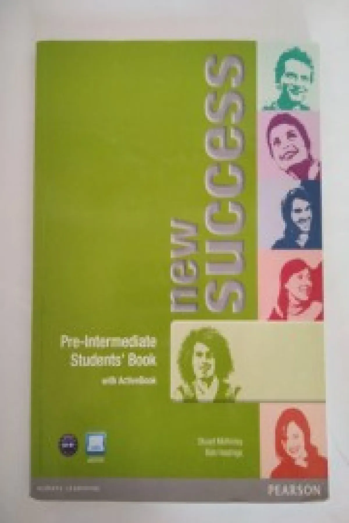 New Success: Pre-Intermediate Student's Book + CD
