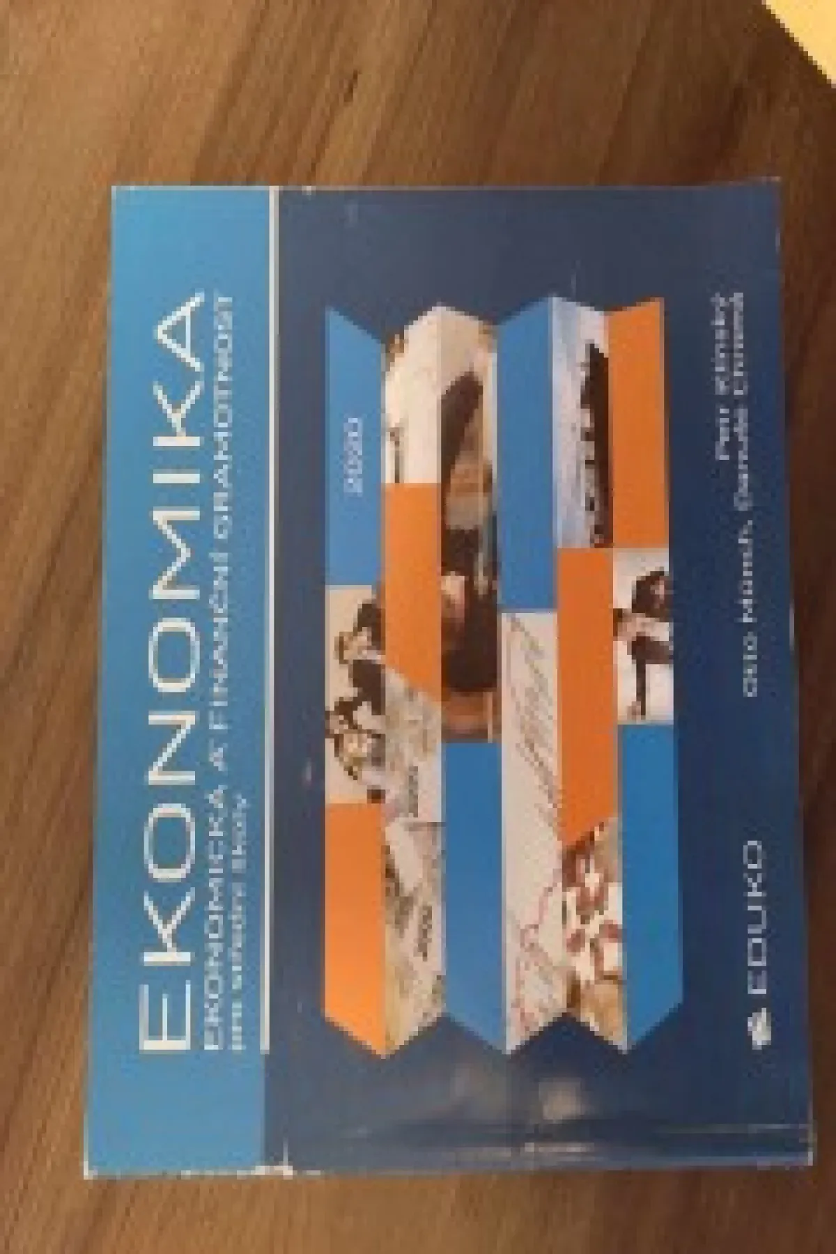 Ekonomika a finanční gramotnost pro střední školy