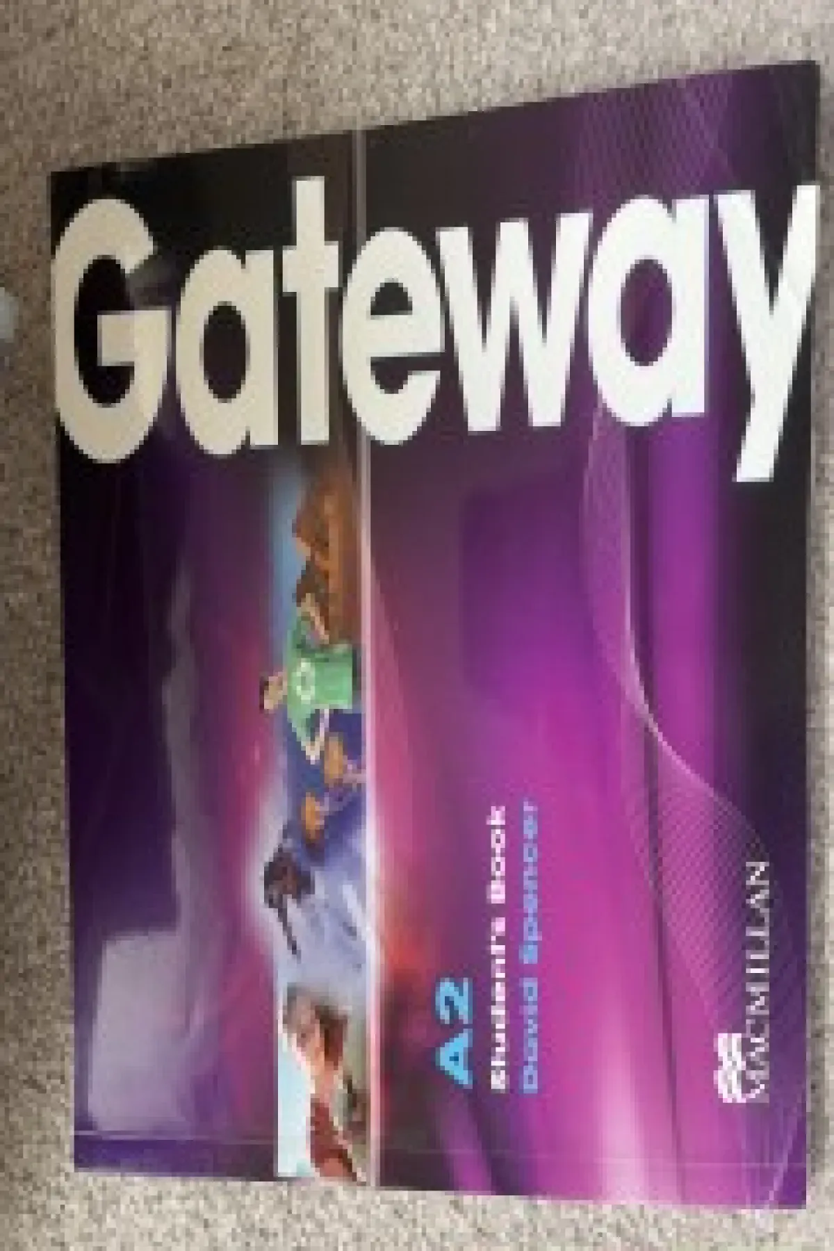 Gateway A2 student’s book