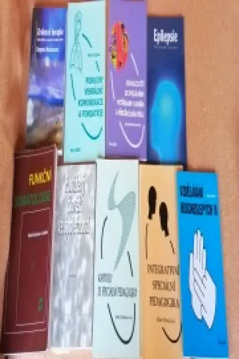 Speciální pedagogika - různé knihyy
