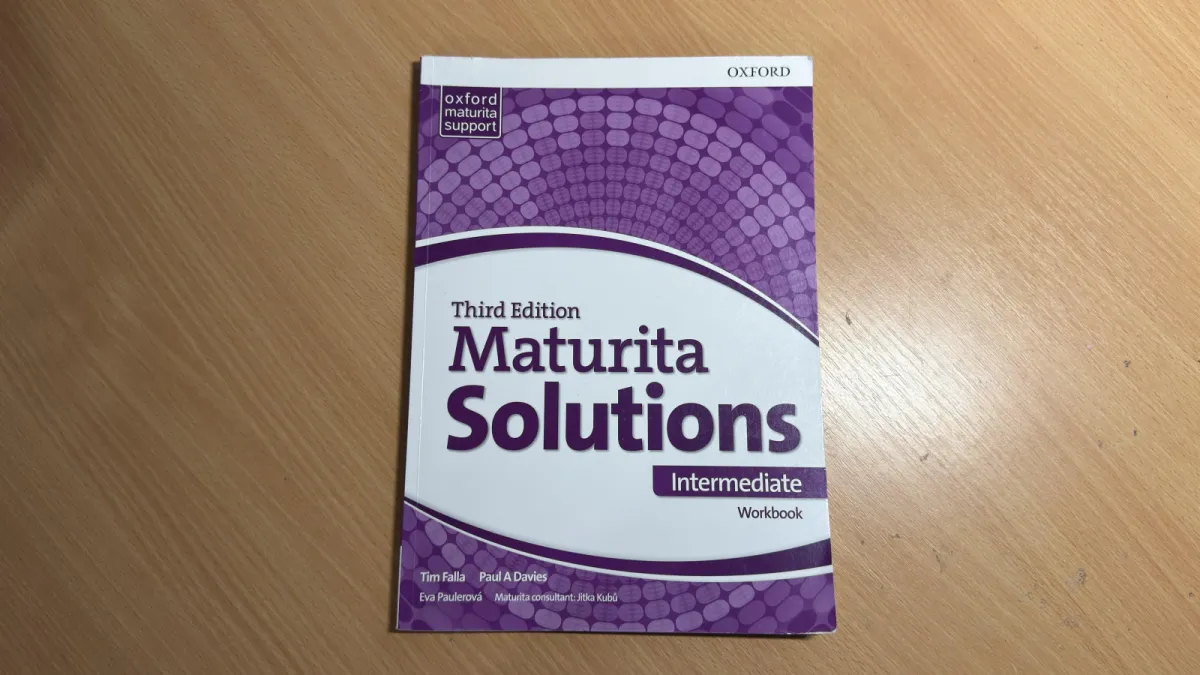 Maturita Solutions Intermediate Workbook (3rd Edition)