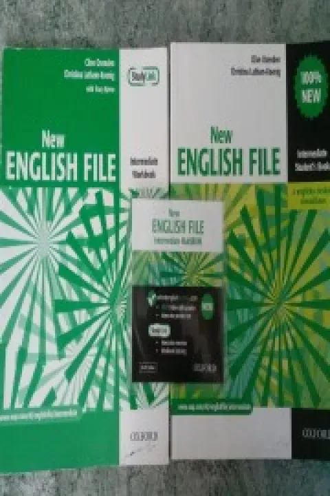 Oxford Intermediate Student's Book a Workbook